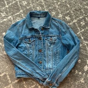 American Eagle Outfitters Classic Blue Jean Jacket